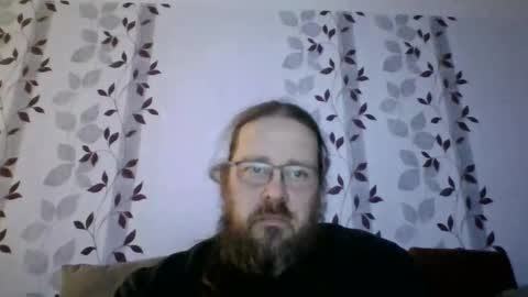 Snapshot of metallbuddy chatting on December 8, 8:04 pm ask me online show from December 8, 8:04 pm