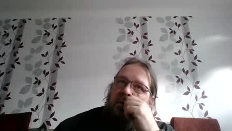 Snapshot of metallbuddy chatting on February 1, 9:00 am ask me online show from February 1, 9:00 am
