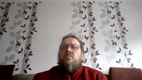 Snapshot of metallbuddy chatting on February 12, 11:29 am ask me online show from February 12, 11:29 am