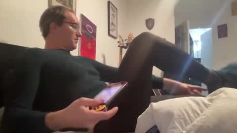 Snapshot of metallica92786 chatting on November 1, 5:44 am metallica92786 online show from November 1, 5:44 am