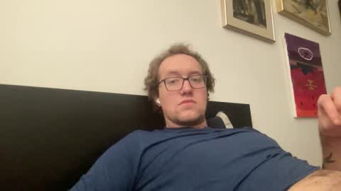 metallica92786 online show from February 10, 6:40 am