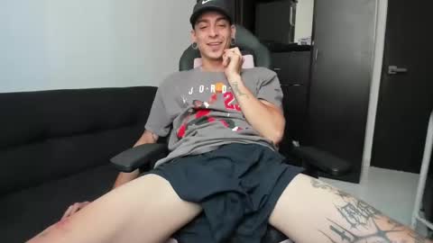 Snapshot of methodicxxx chatting on January 25, 3:20 pm xxxxxxxxxmethodicxxxxxxxxx online show from January 25, 3:20 pm