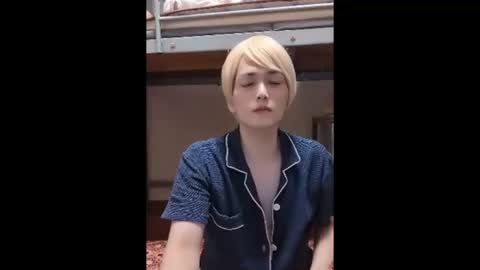 Snapshot of mgnhiroyuki chatting on October 9, 2:22 pm mgnhiroyuki online show from October 9, 2:22 pm