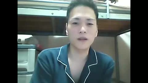 Snapshot of mgnhiroyuki chatting on September 23, 11:42 am mgnhiroyuki online show from September 23, 11:42 am