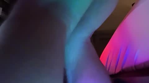 Snapshot of mgwild974 chatting on October 23, 7:23 am KinkPLAY9 online show from October 23, 7:23 am