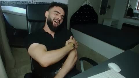 MicahLane online show from June 24, 5:21 am