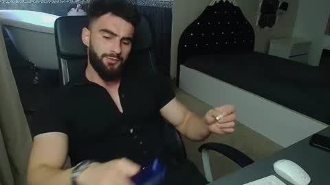 MicahLane online show from June 27, 5:21 am