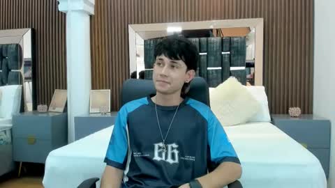 Michael online show from March 12, 9:00 pm