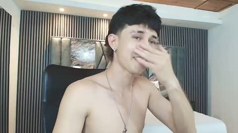 Michael online show from February 12, 9:43 pm