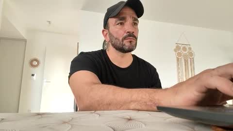 michael666c online show from September 15, 6:59 am