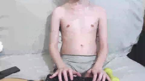 Snapshot of michael_danymans chatting on December 31, 8:34 pm Michael online show from December 31, 8:34 pm