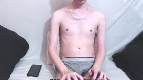 Snapshot of michael_danymans chatting on December 14, 6:41 pm Michael online show from December 14, 6:41 pm