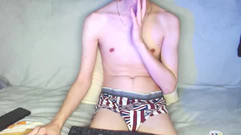 Snapshot of michael_danymans chatting on October 6, 4:44 pm Michael online show from October 6, 4:44 pm