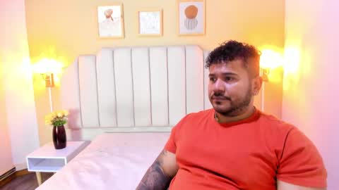 MICHAEL online show from November 5, 1:46 pm