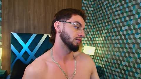 Snapshot of michael_magno chatting on October 24, 2:13 am Michael Stevens online show from October 24, 2:13 am