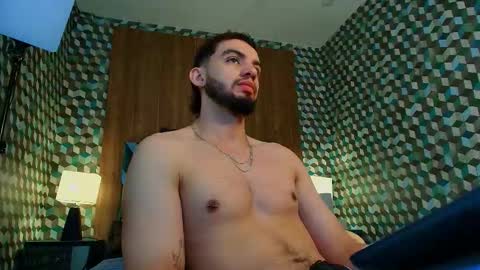 Snapshot of michael_magno chatting on October 18, 2:11 pm Michael Stevens online show from October 18, 2:11 pm