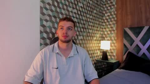 Snapshot of michael_magno chatting on February 13, 12:11 pm Michael Stevens online show from February 13, 12:11 pm