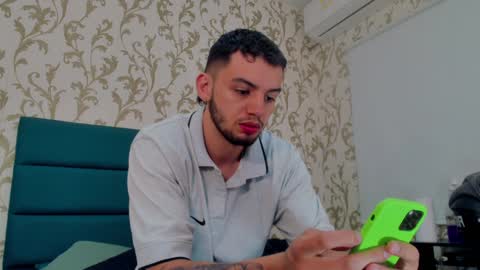 Snapshot of michael_magno chatting on January 5, 4:38 pm Michael Stevens online show from January 5, 4:38 pm