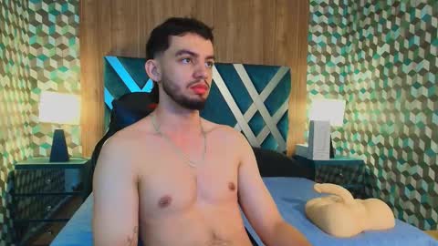 Snapshot of michael_magno chatting on October 31, 10:13 pm Michael Stevens online show from October 31, 10:13 pm