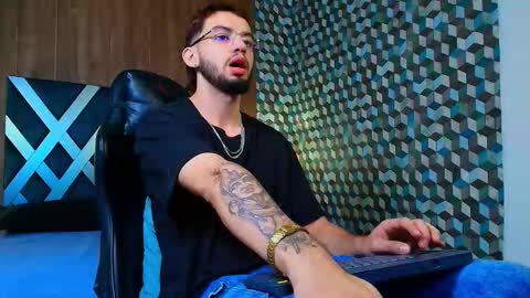 Snapshot of michael_magno chatting on October 15, 6:59 pm Michael Stevens online show from October 15, 6:59 pm