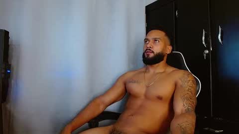 maximo online show from March 29, 8:14 am