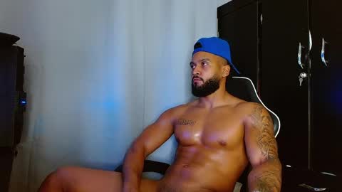 maximo online show from April 4, 7:05 am