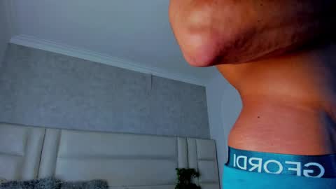 Michael online show from November 28, 8:27 am