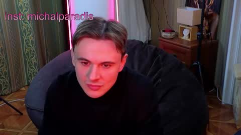 Snapshot of michael_sexdevil chatting on October 28, 2:41 pm michael_sexdevil online show from October 28, 2:41 pm