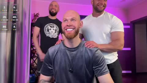 michaelbradley_for_u online show from May 10, 5:25 pm