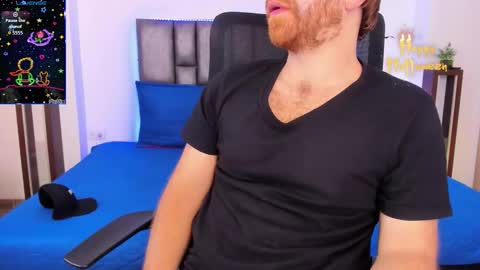 Michael  Contenido explcito online show from October 24, 6:26 am