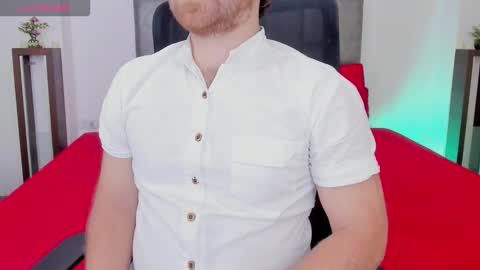 Michael  Contenido explcito online show from October 20, 2:15 am