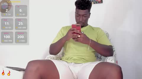 Snapshot of michaell_james chatting on September 9, 1:10 pm Michaell online show from September 9, 1:10 pm