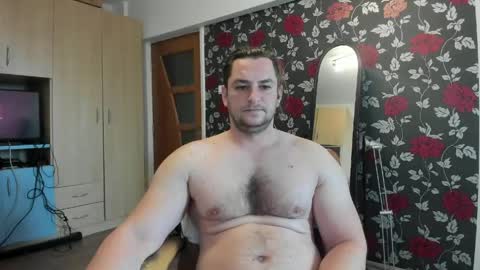 michaelragnar90 online show from May 10, 7:20 am