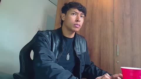 michaelstones online show from December 23, 3:01 pm