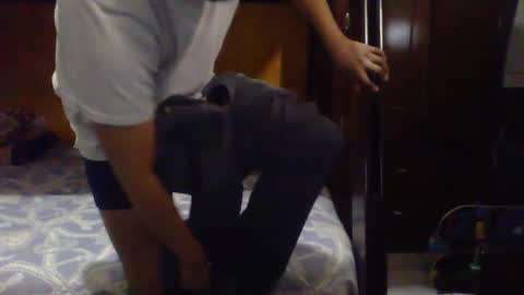Snapshot of michel_aviles666 chatting on March 11, 11:48 pm michel_aviles666 online show from March 11, 11:48 pm