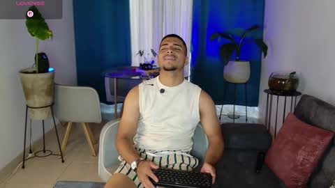 michel g22 online show from October 22, 8:00 pm