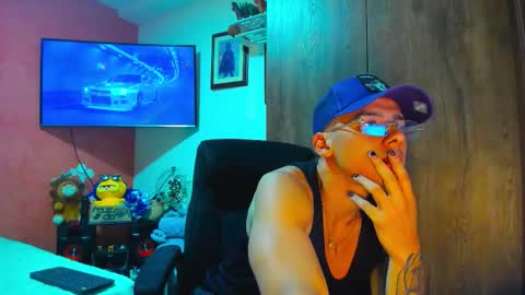 Michalle Tylor online show from February 8, 4:29 am