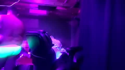 mickdollz online show from October 29, 7:22 am