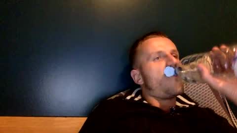 Snapshot of mickylove67 chatting on October 7, 8:46 pm mickylove67 online show from October 7, 8:46 pm