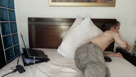 Aaron online show from April 23, 2:38 am