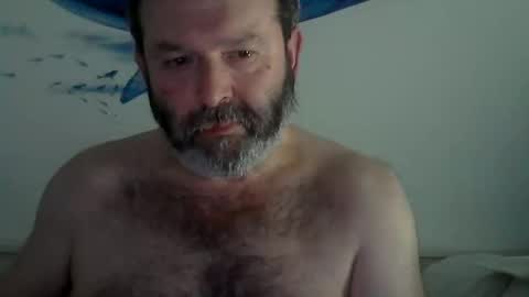 Snapshot of midhir chatting on January 24, 4:39 pm kike online show from January 24, 4:39 pm