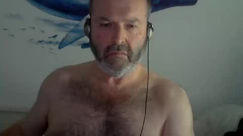 Snapshot of midhir chatting on February 6, 2:58 pm kike online show from February 6, 2:58 pm