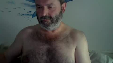 Snapshot of midhir chatting on December 11, 6:16 pm kike online show from December 11, 6:16 pm