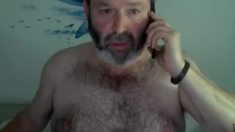 Snapshot of midhir chatting on January 29, 3:58 pm kike online show from January 29, 3:58 pm
