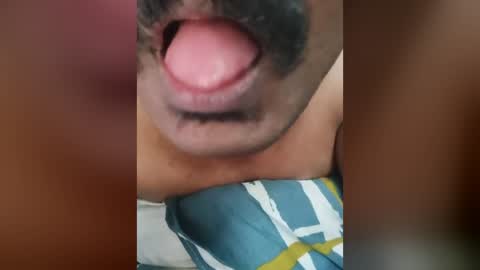 MidnightFlirtX online show from April 8, 9:52 am