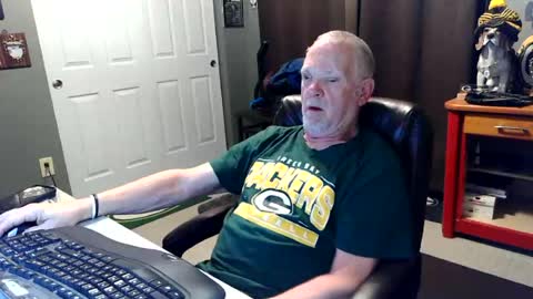 midwestdad09 online show from June 14, 7:43 am