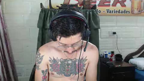 Miguel  Independent Model  online show from April 10, 3:24 am