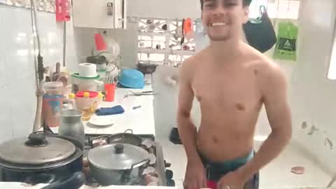 Miguel Angel Santos online show from April 17, 1:58 pm