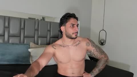 Daniel online show from October 20, 9:19 pm