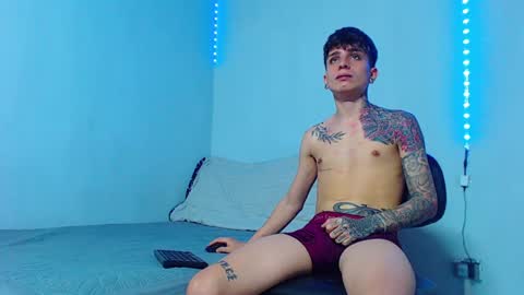 Mike IMDEPENDIENT MODEL online show from December 3, 3:44 pm